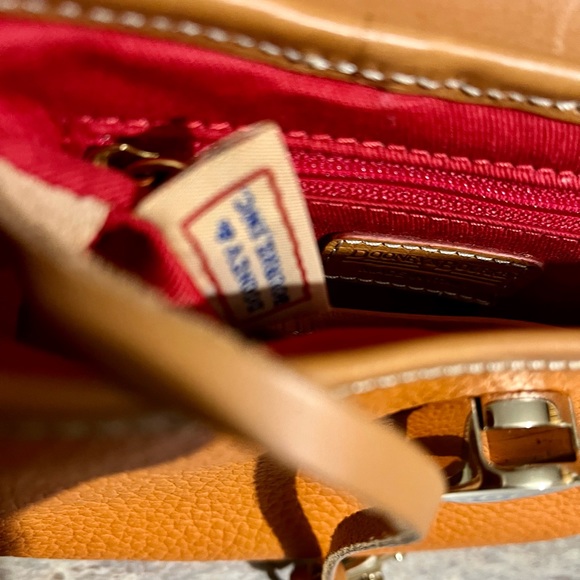 Dooney & Bourke pebble grain satchel - Picture 8 of 16